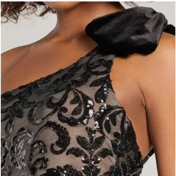 Windsor Allison One-Shoulder Velvet Bow Sequin Mini Dress Size Medium - Picture 3 of 7